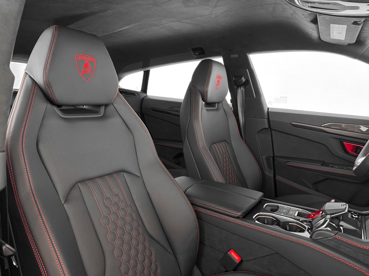 2026 Lamborghini Urus SE - Photo 29