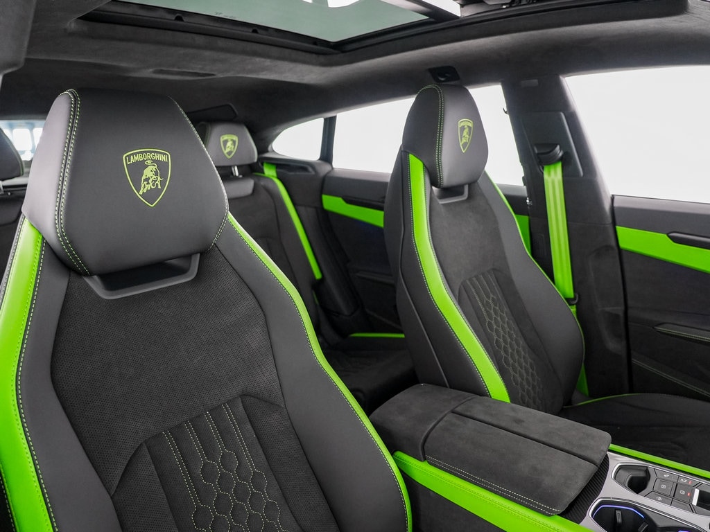 2026 Lamborghini Urus SE - Photo 23