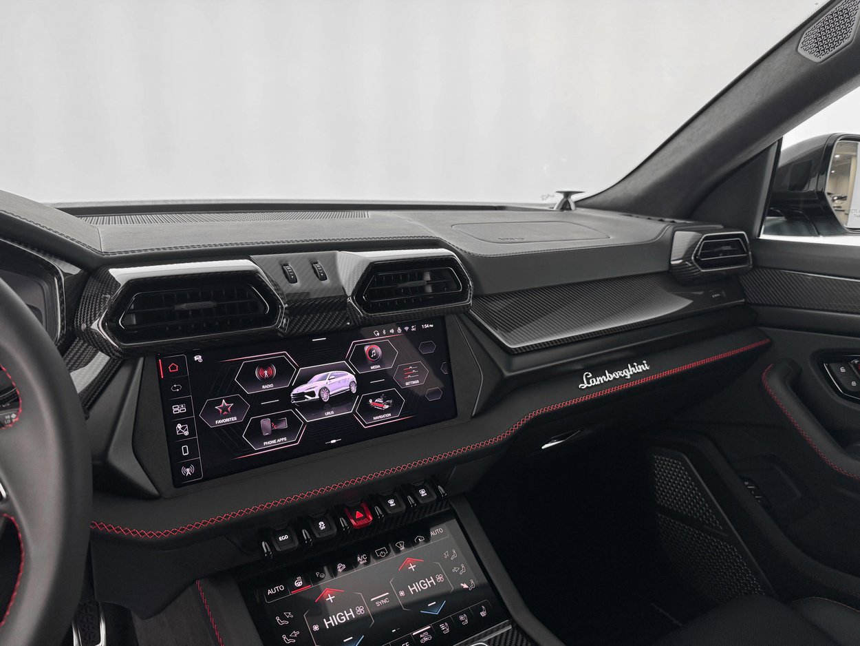 2026 Lamborghini Urus SE - Photo 23