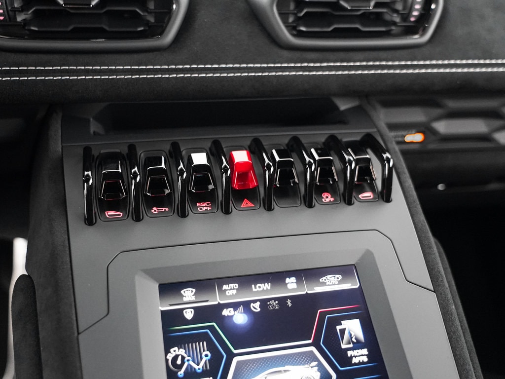 2023 Lamborghini Huracan STO - Photo 23
