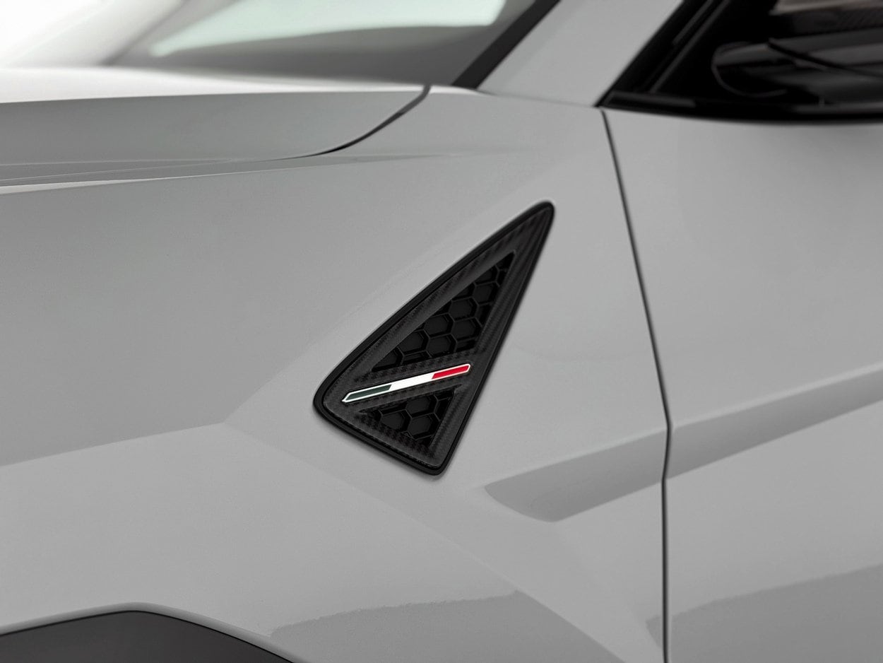 2026 Lamborghini Urus SE - Photo 44