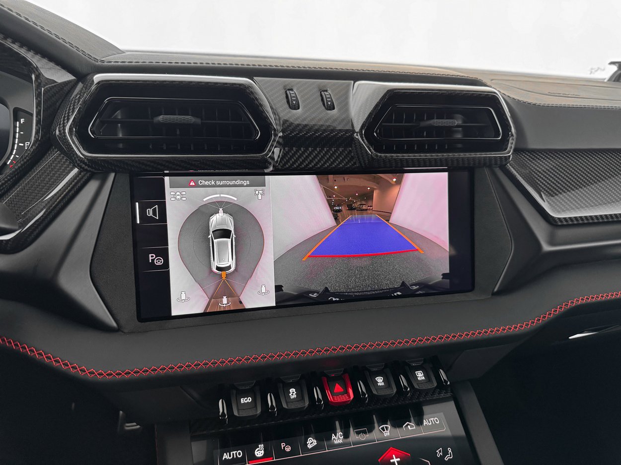 2026 Lamborghini Urus SE - Photo 32