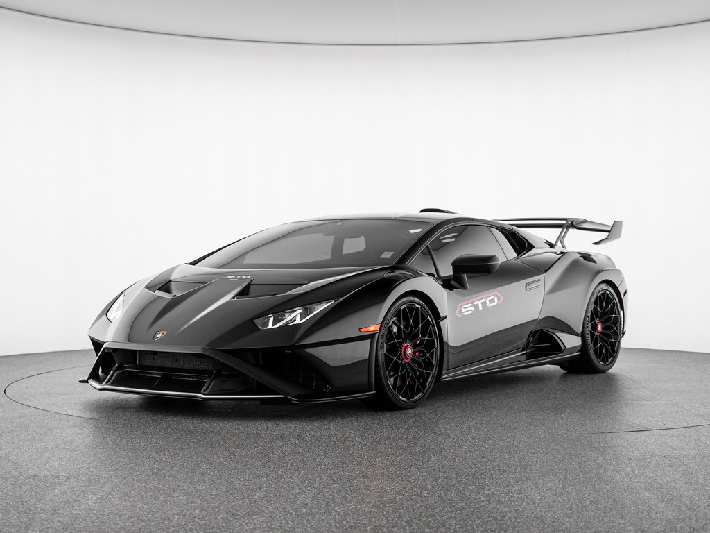  Lamborghini Huracan STO