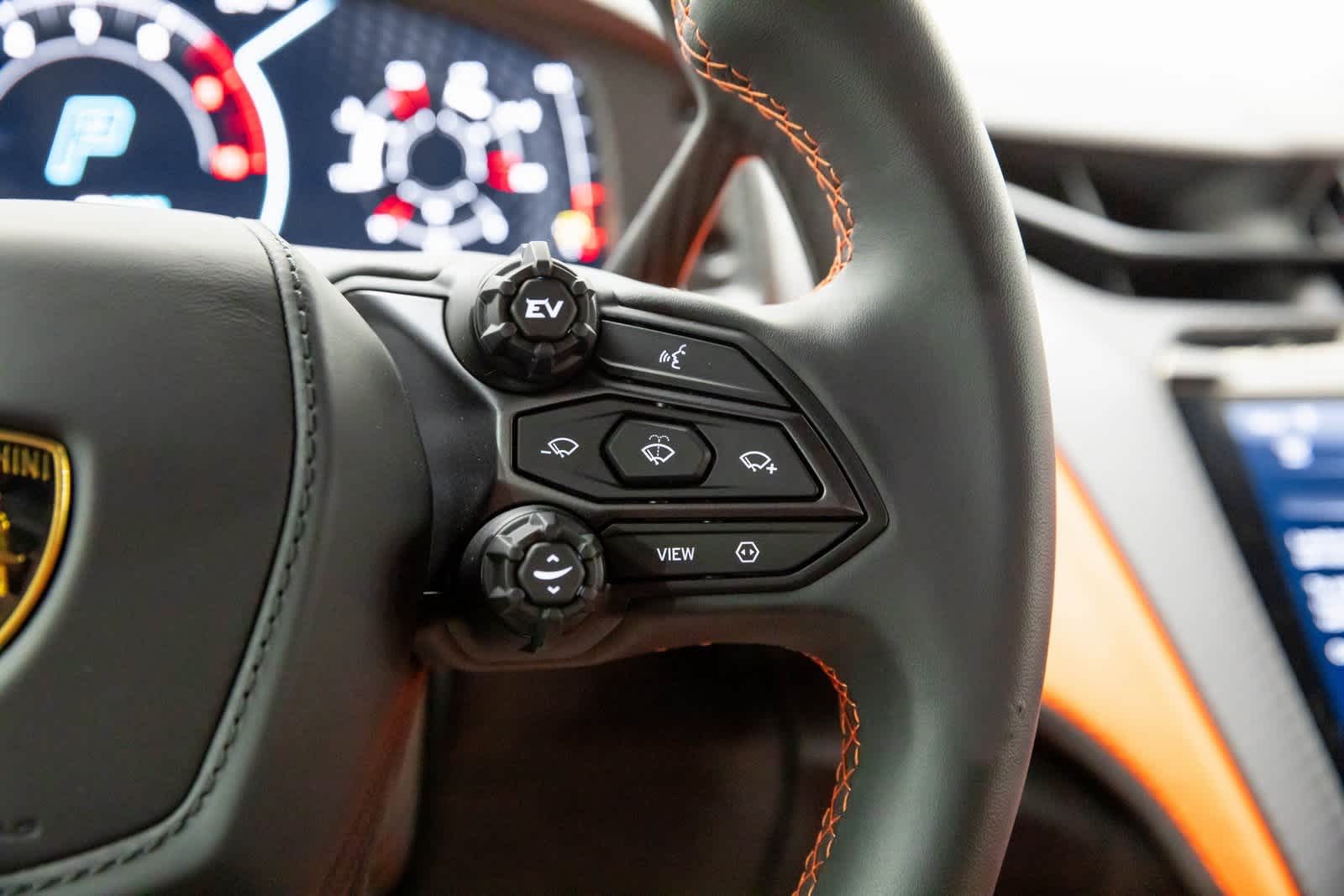 Thumbnail: 2025 Lamborghini  - 27