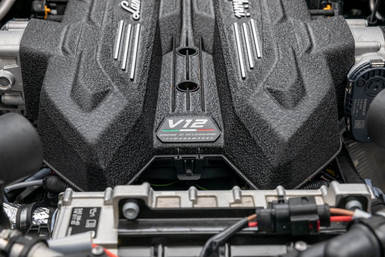 Thumbnail: 2025 Lamborghini  - 32