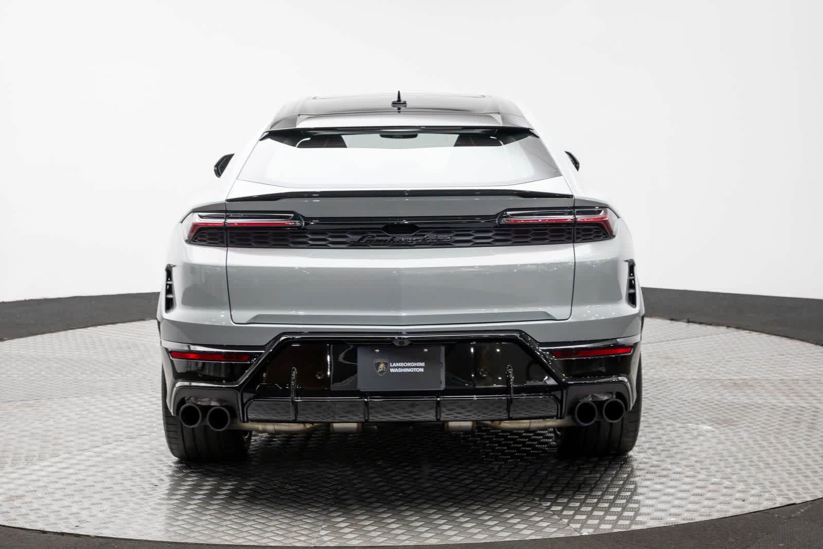 Thumbnail: 2025 Lamborghini Urus - 5