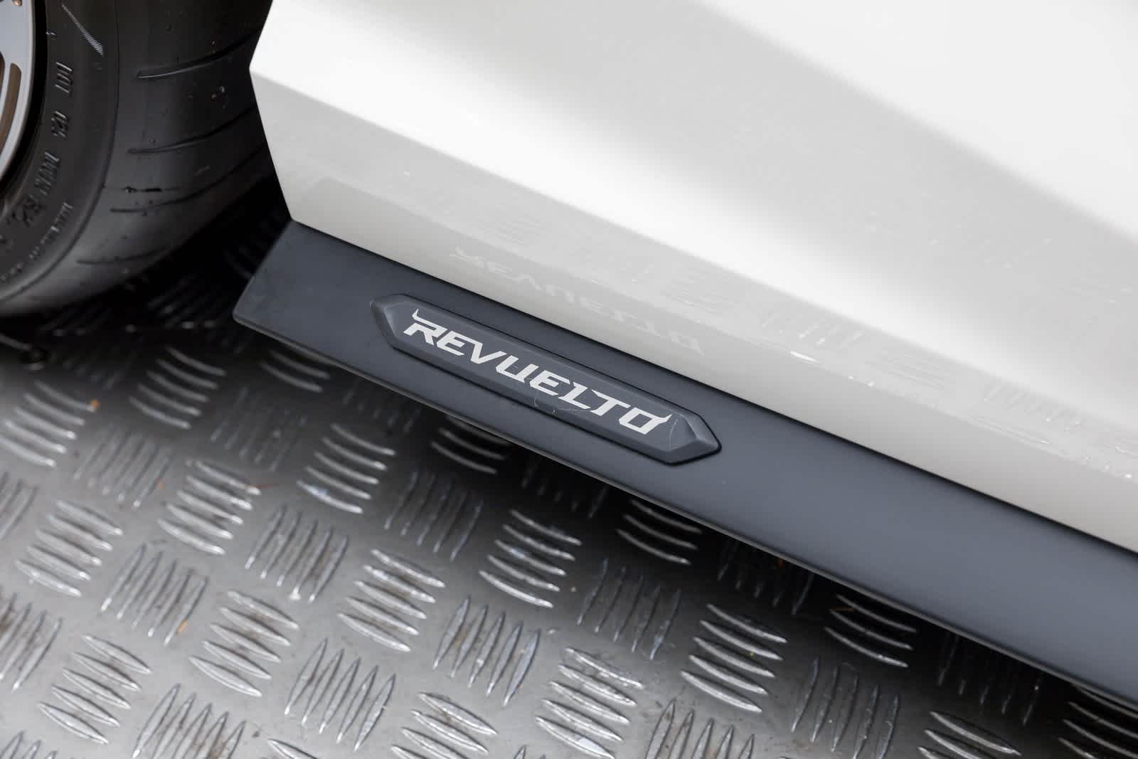 Thumbnail: 2025 Lamborghini  - 7