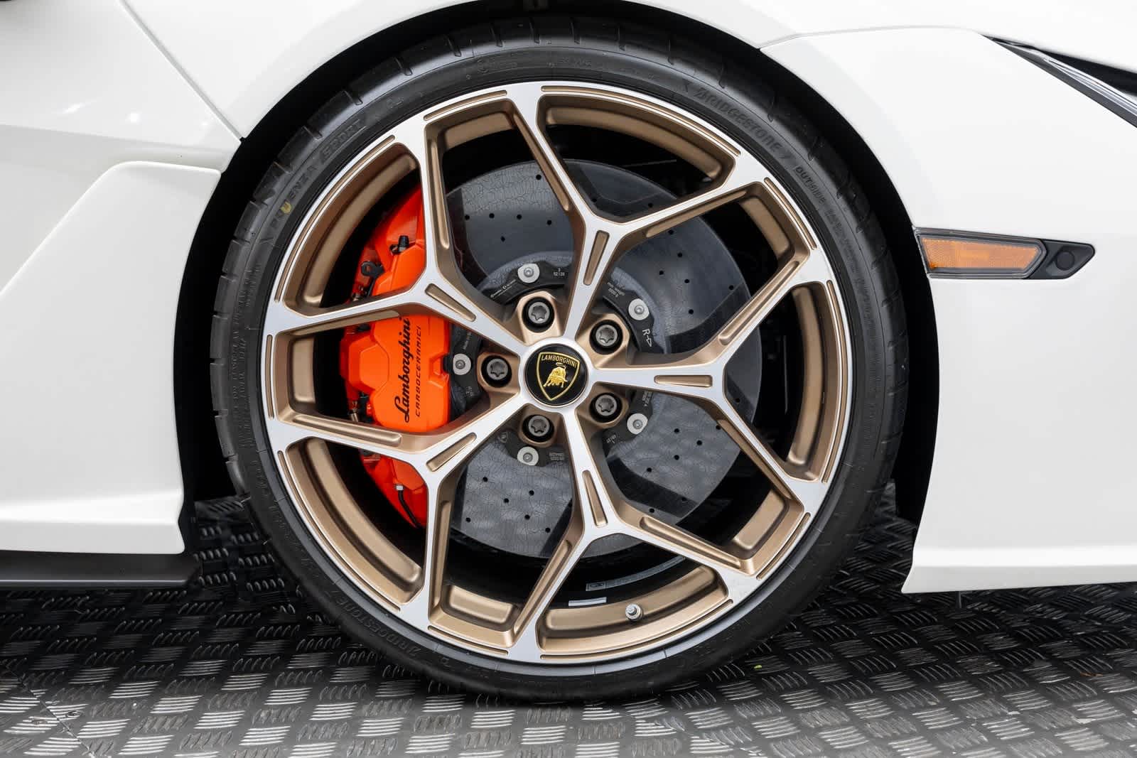 Thumbnail: 2025 Lamborghini  - 42