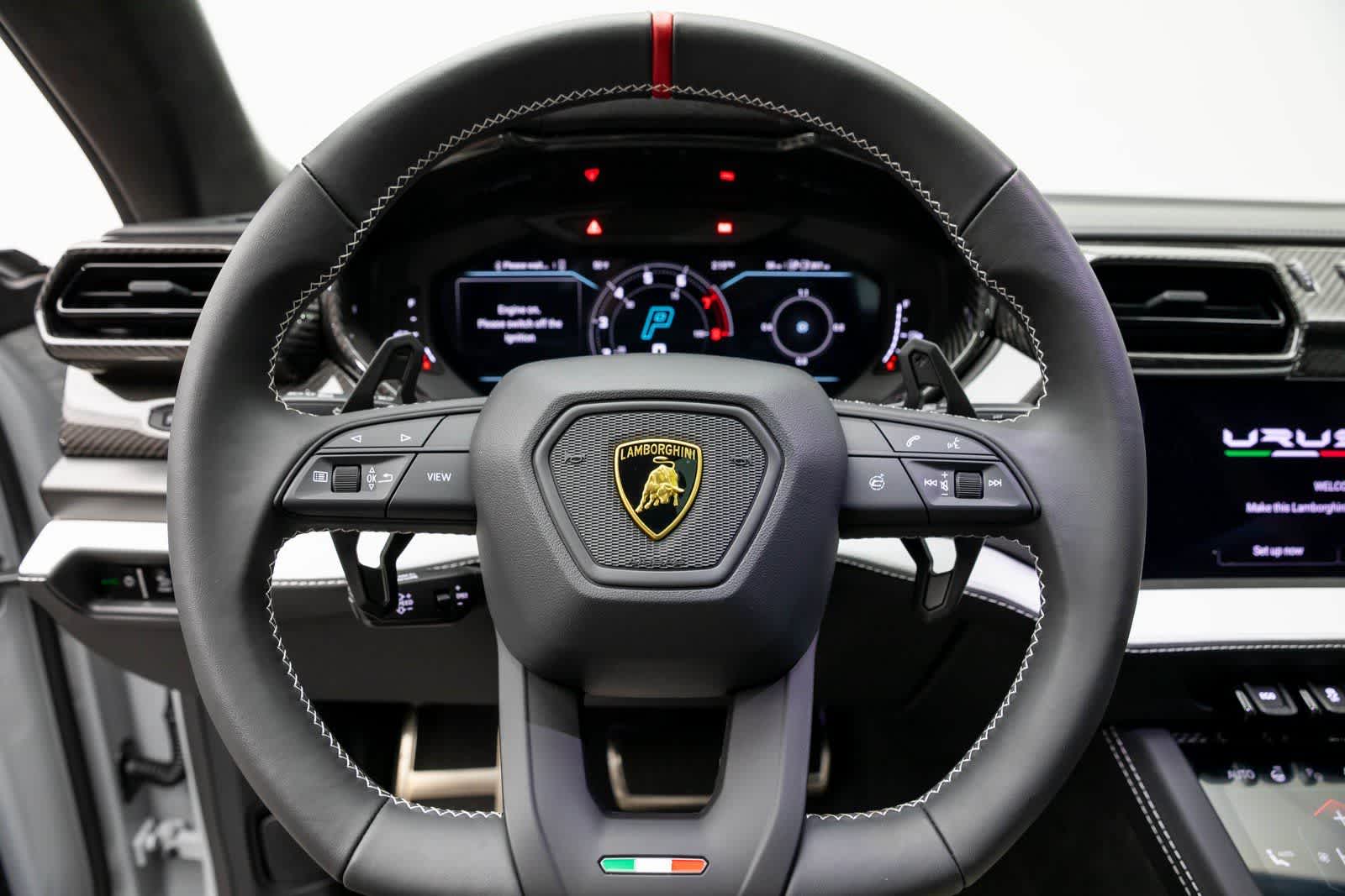 Thumbnail: 2025 Lamborghini Urus - 14