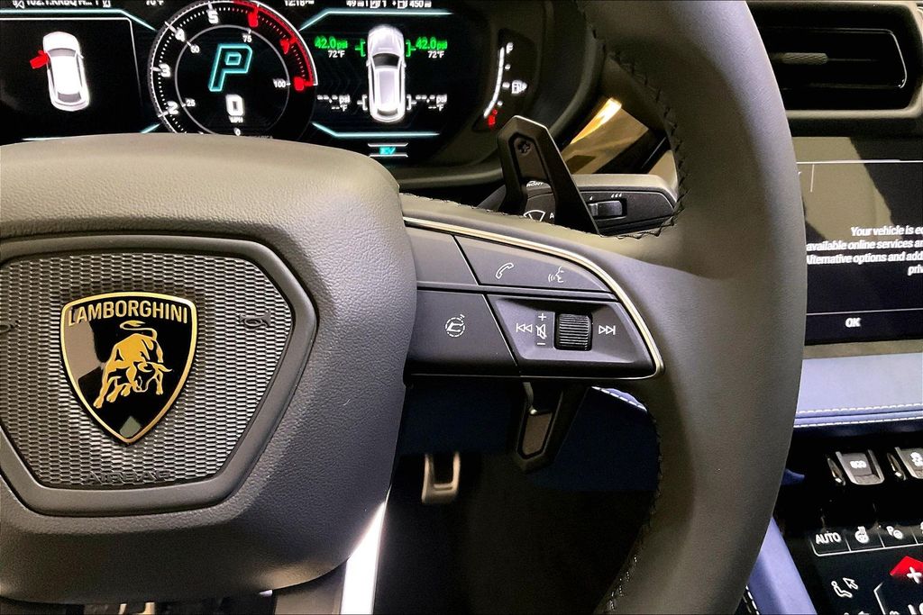 2026 Lamborghini Urus SE - Photo 23