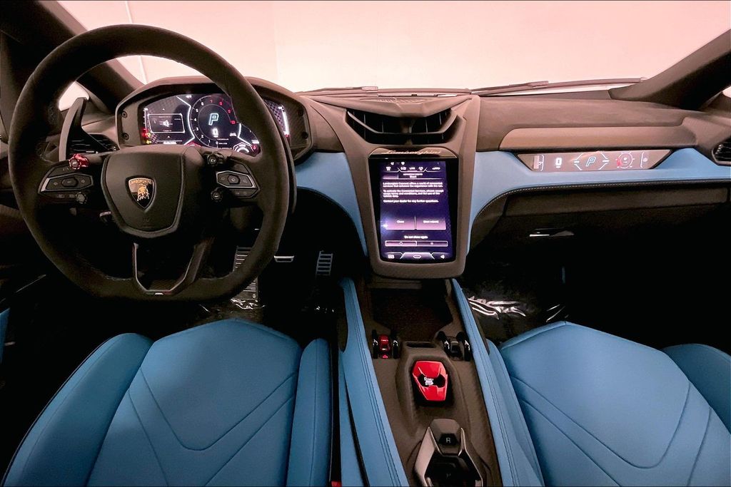 2026 Lamborghini Revuelto Base - Photo 21