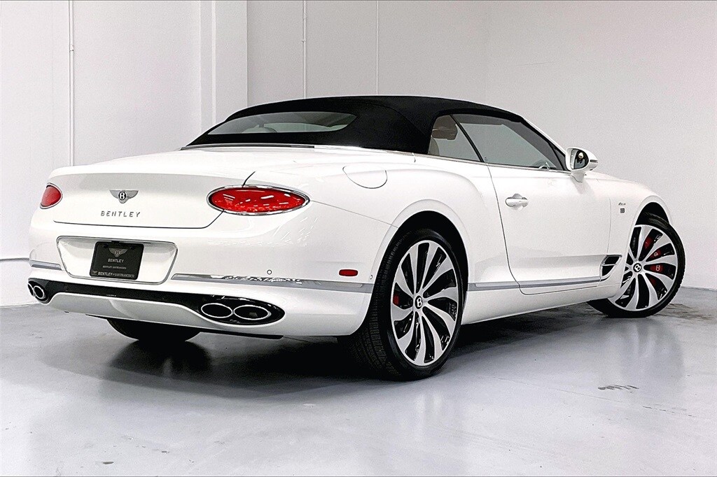 2024 Bentley Continental GTC Azure V8 photo 4