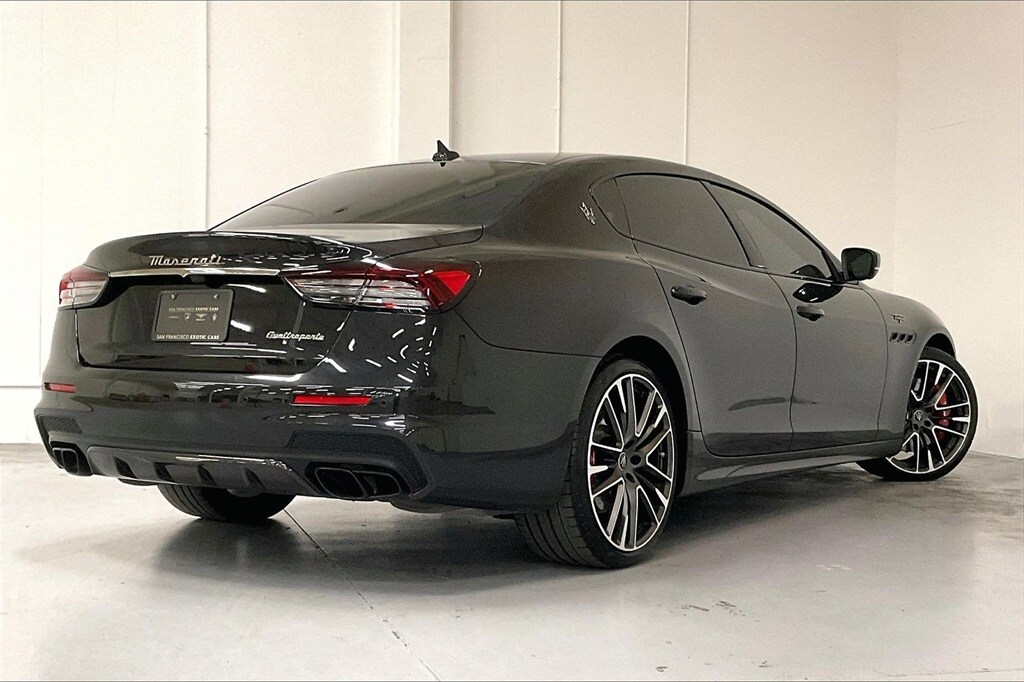 2022 Maserati Quattroporte Trofeo photo 4