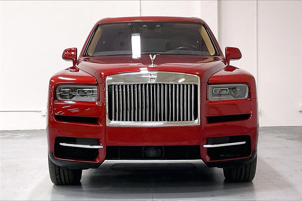 2019 Rolls Royce Cullinan photo 2