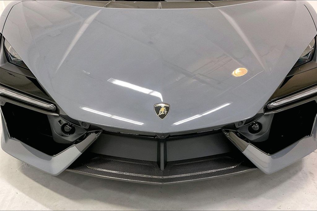 2026 Lamborghini Revuelto Base - Photo 33
