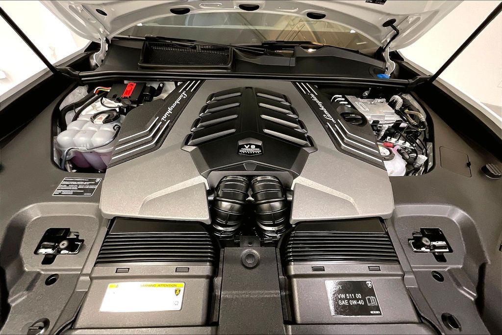 2026 Lamborghini Urus SE - Photo 15