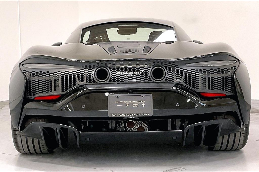 2023 Mclaren Artura Techlux photo 4