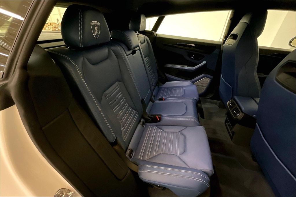 2026 Lamborghini Urus SE - Photo 26