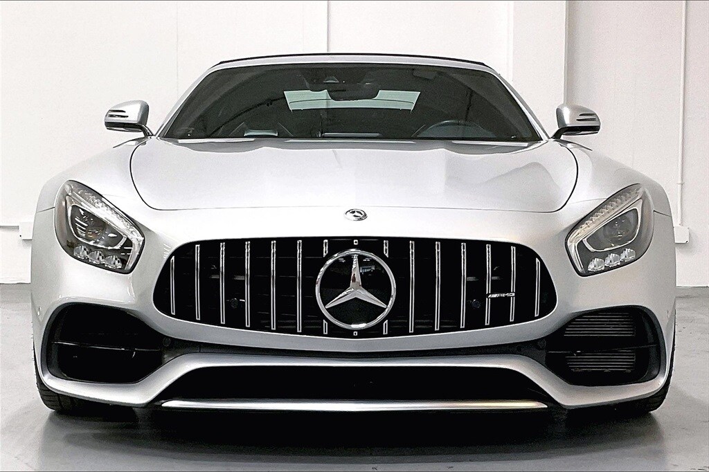 2018 Mercedes Benz AMG GT GT photo 2