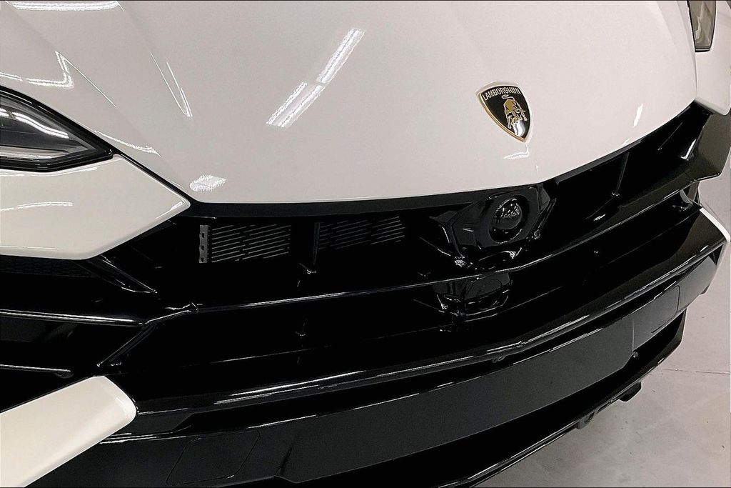 2026 Lamborghini Urus SE - Photo 34