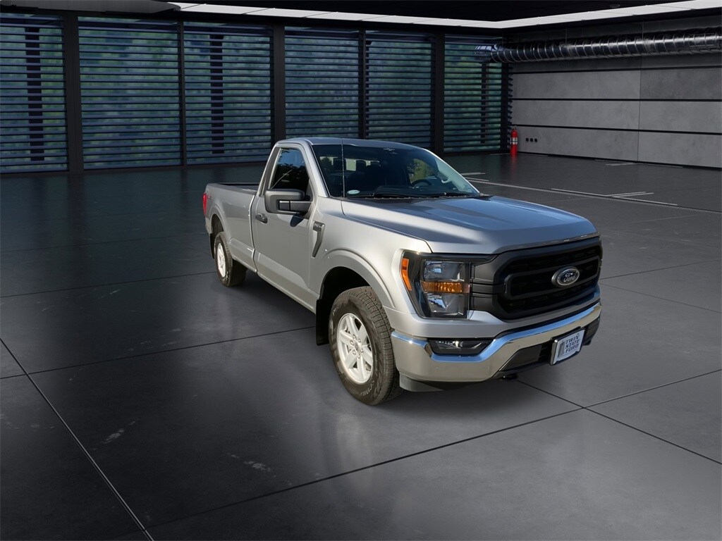 2023 Ford F-150 XL photo 2