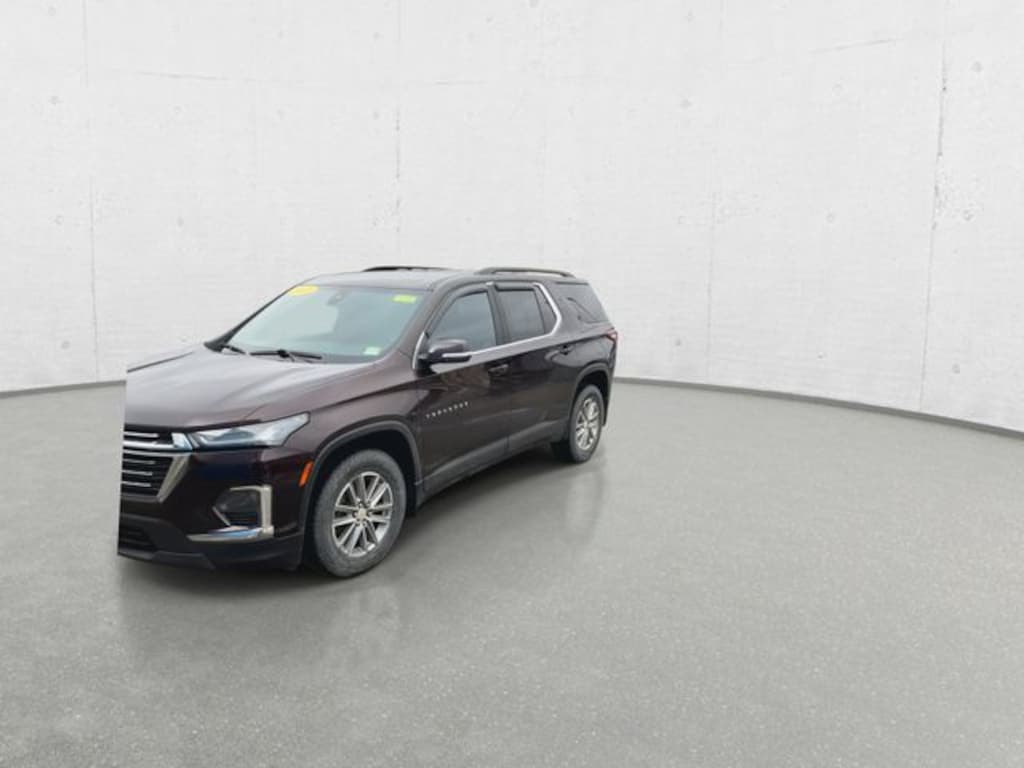 Used 2023 Chevrolet Traverse LT Leather SUV