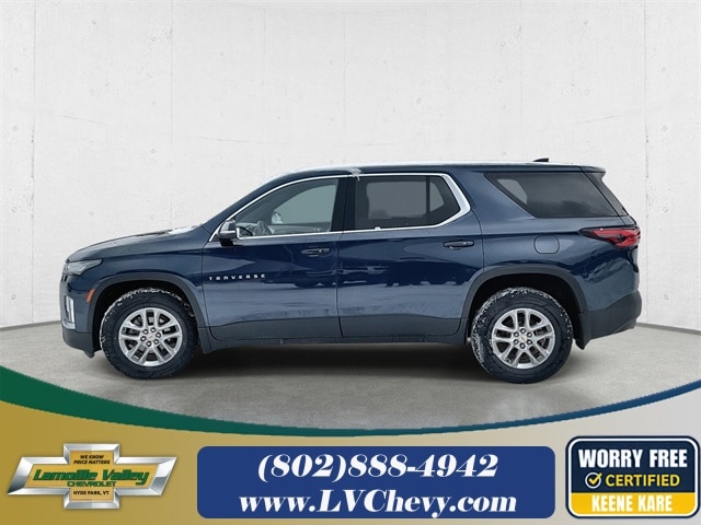 2023 Chevrolet Traverse LS's photo