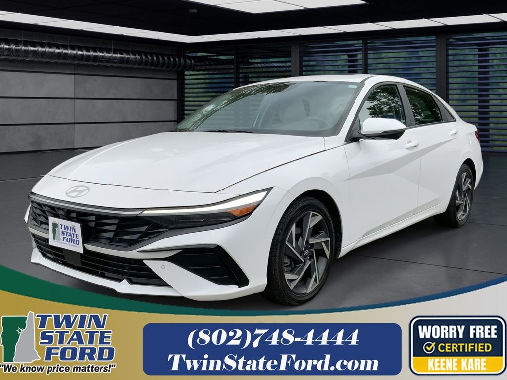 Used 2024 Hyundai Elantra Limited Sedan