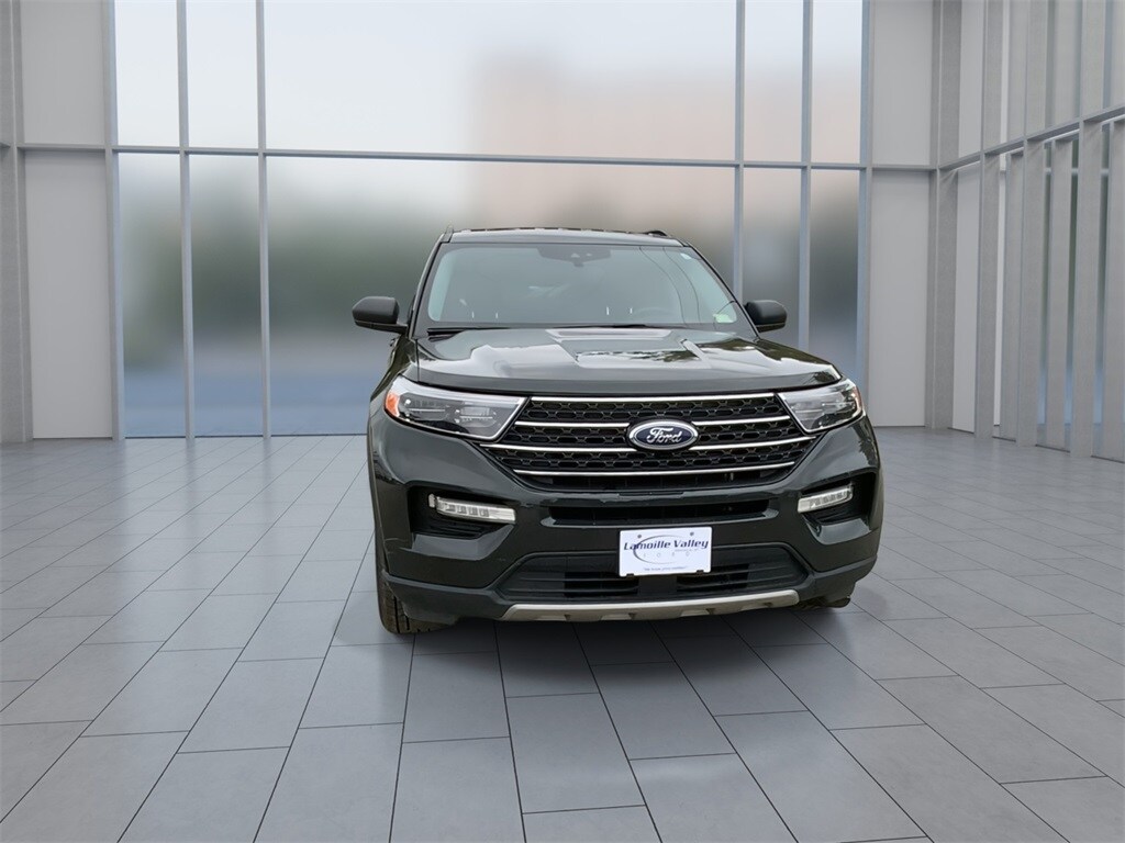 2022 Ford Explorer XLT photo 3