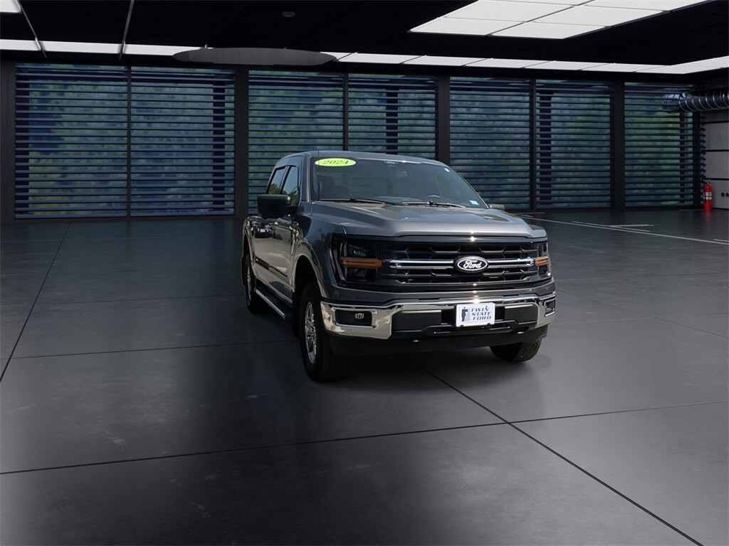 2024 Ford F-150 XLT FX4 photo 4