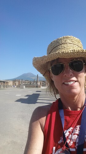 Staff member Lori Ferland from ID_051397d9a4c0