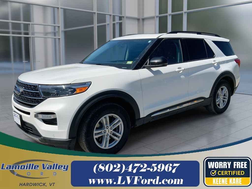 2024 Ford Explorer XLT 4WD's photo