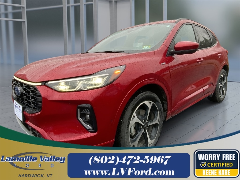 2023 Ford Escape ST-Line Elite's photo