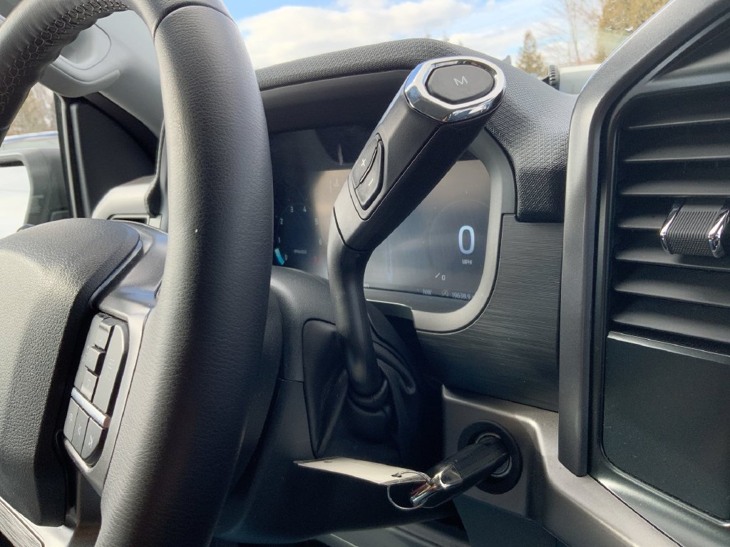 2025 Ford F-150 XLT - Photo 21