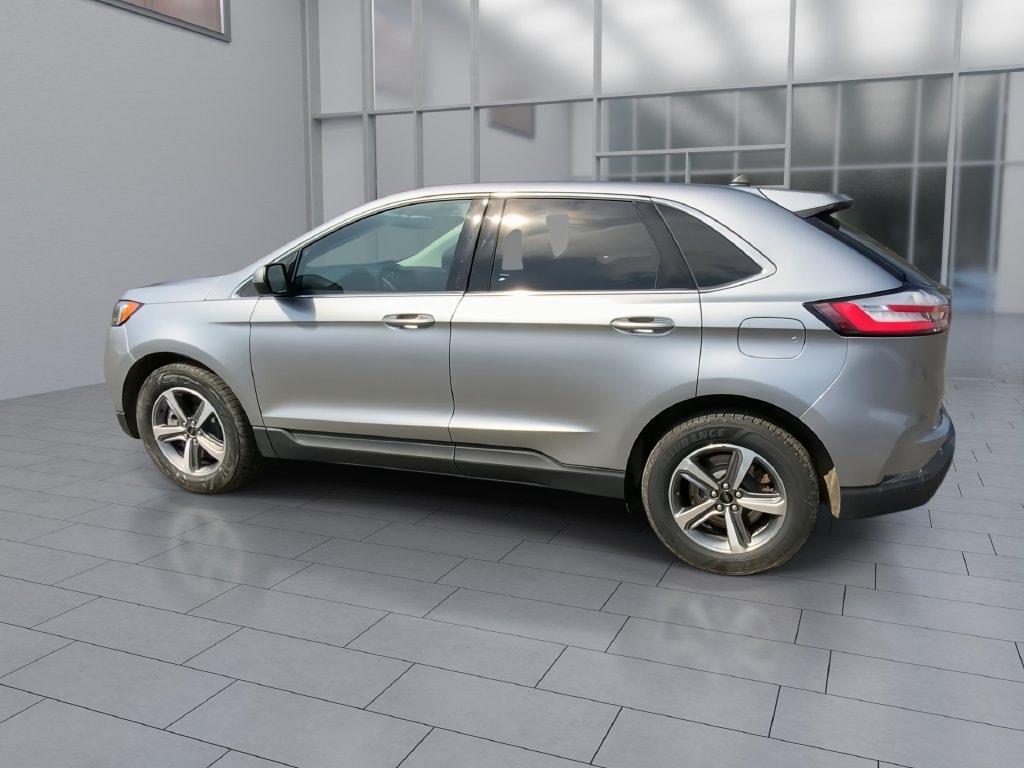 2024 Ford Edge SEL - Photo 6