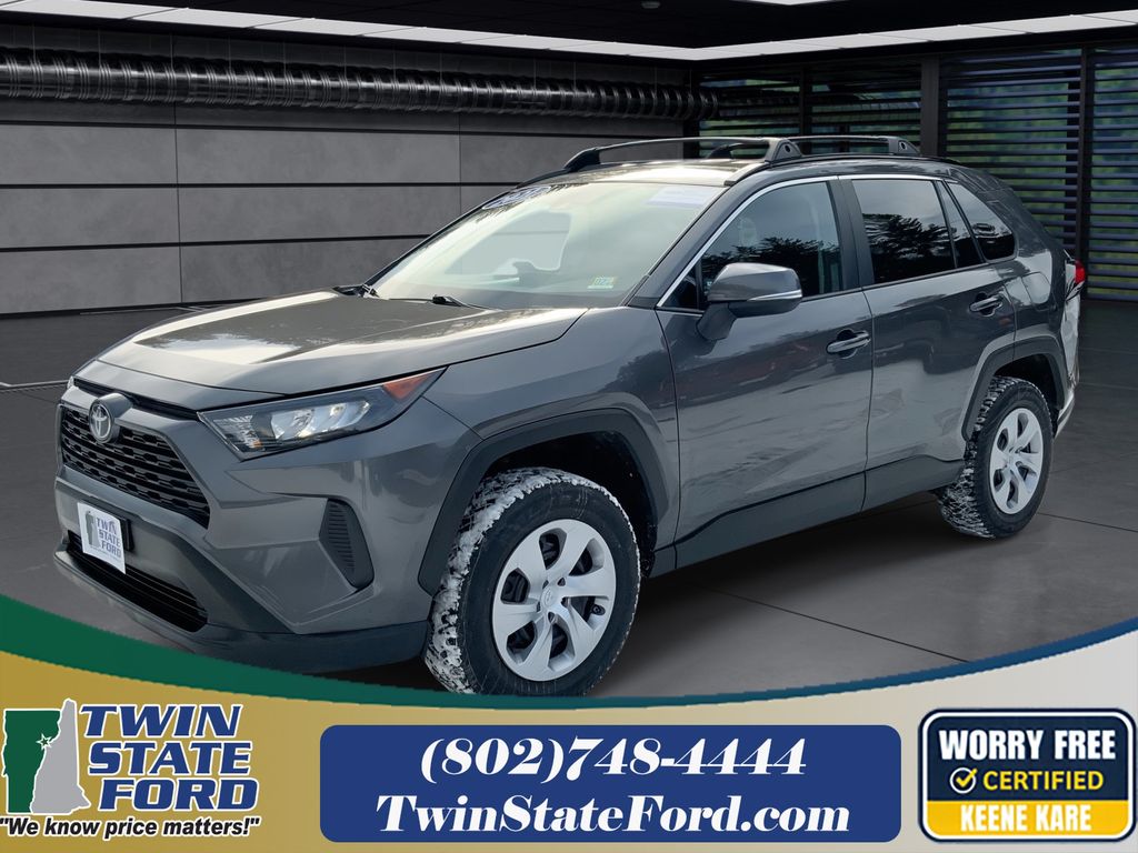 2021 Toyota RAV4 LE