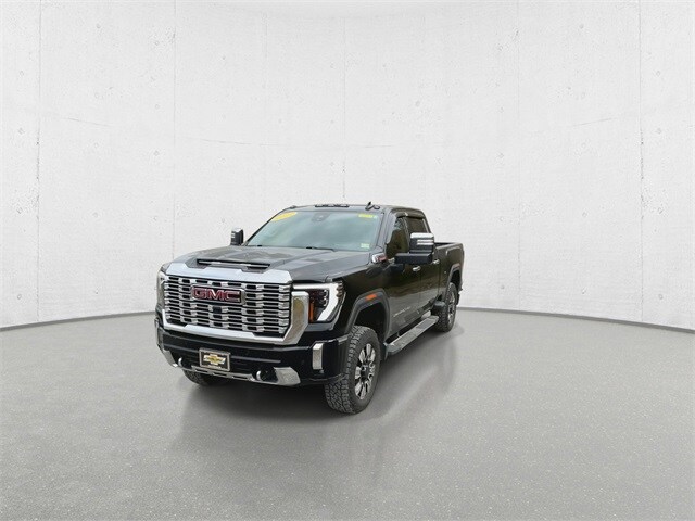 2024 Gmc Sierra HD Denali photo 3