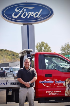 Staff member Joe White from ID_b010b816721f