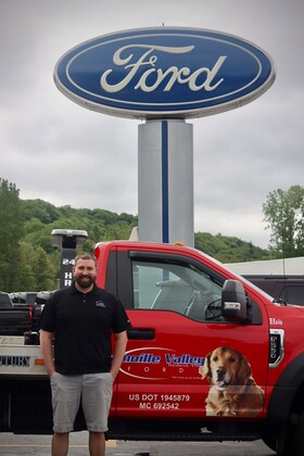 Staff member Rob Wallace from ID_568cff1408db