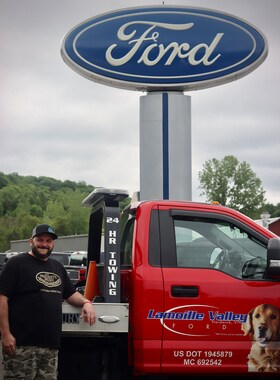 Staff member TJ Stanley from ID_e863697e6fba