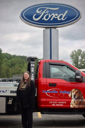 Staff member Ellen Yousey from ID_051397d9a4c0