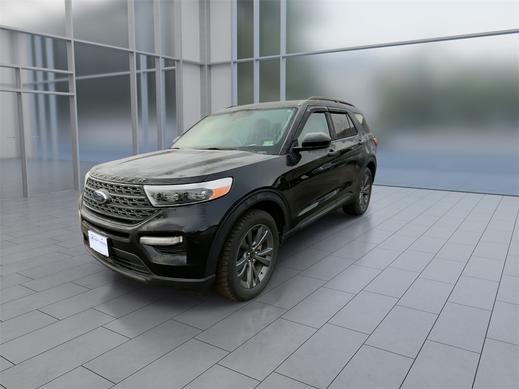 Used 2023 Ford Explorer XLT SUV