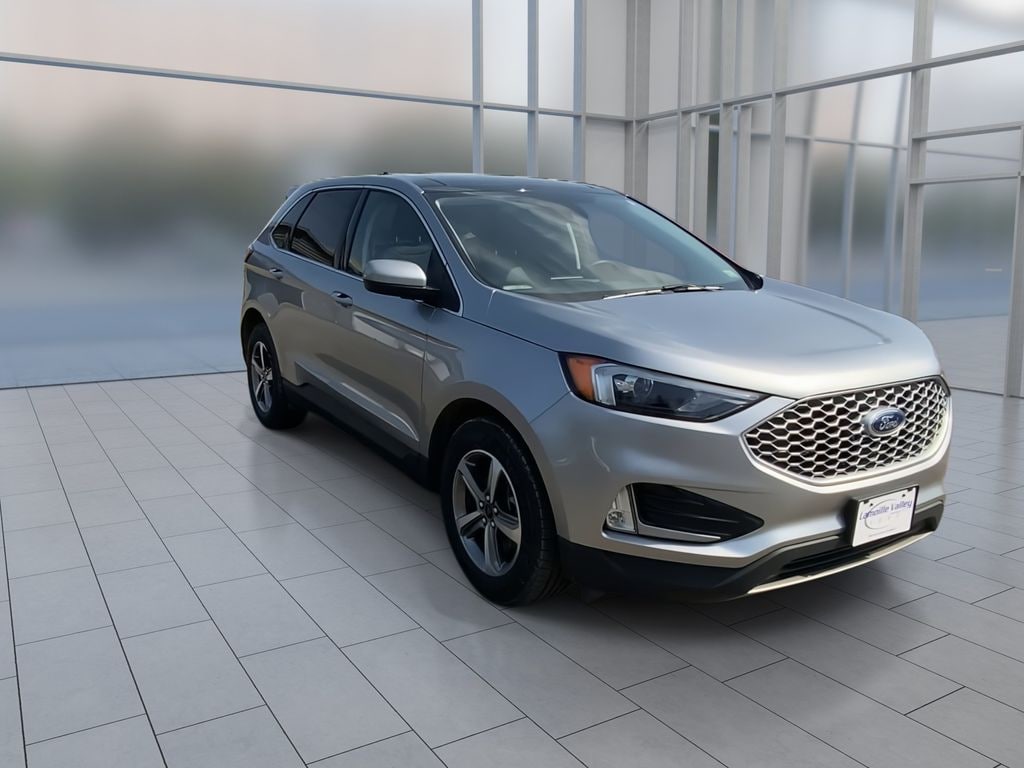 Used 2024 Ford Edge SEL SUV