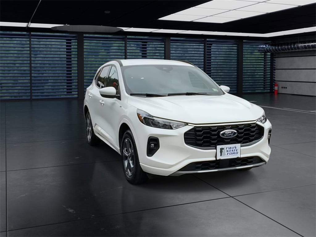 Used 2024 Ford Escape ST-Line Select SUV