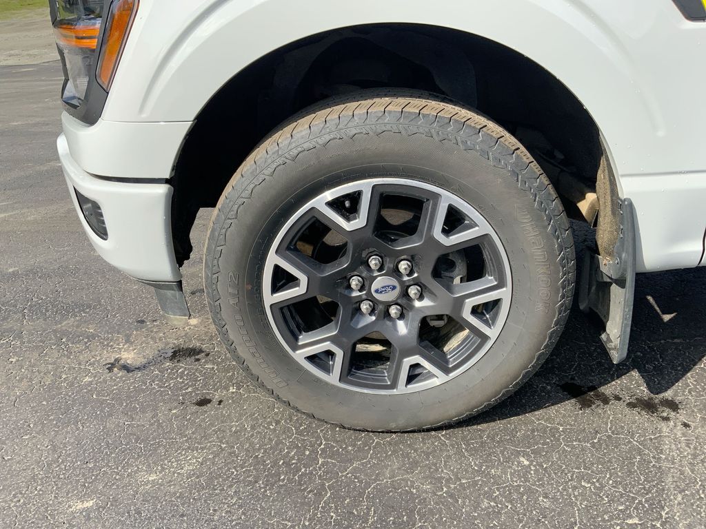 2024 Ford F-150 STX - Photo 10