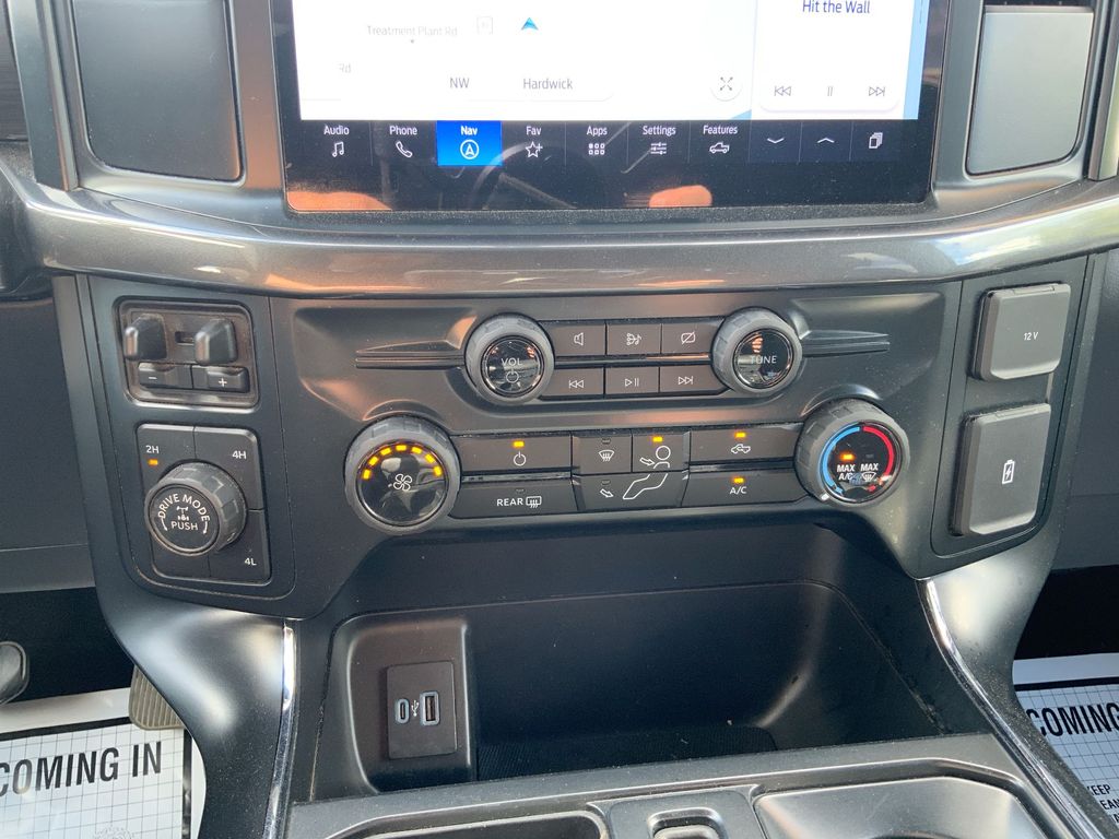 2024 Ford F-150 STX - Photo 19