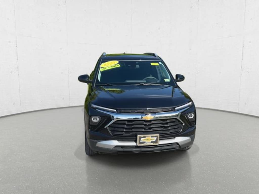 Used 2025 Chevrolet Trailblazer LT SUV