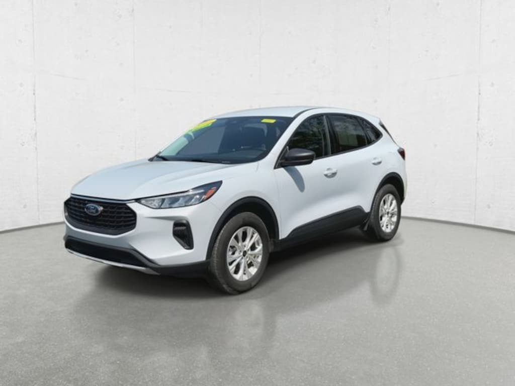 Used 2025 Ford Escape Active SUV