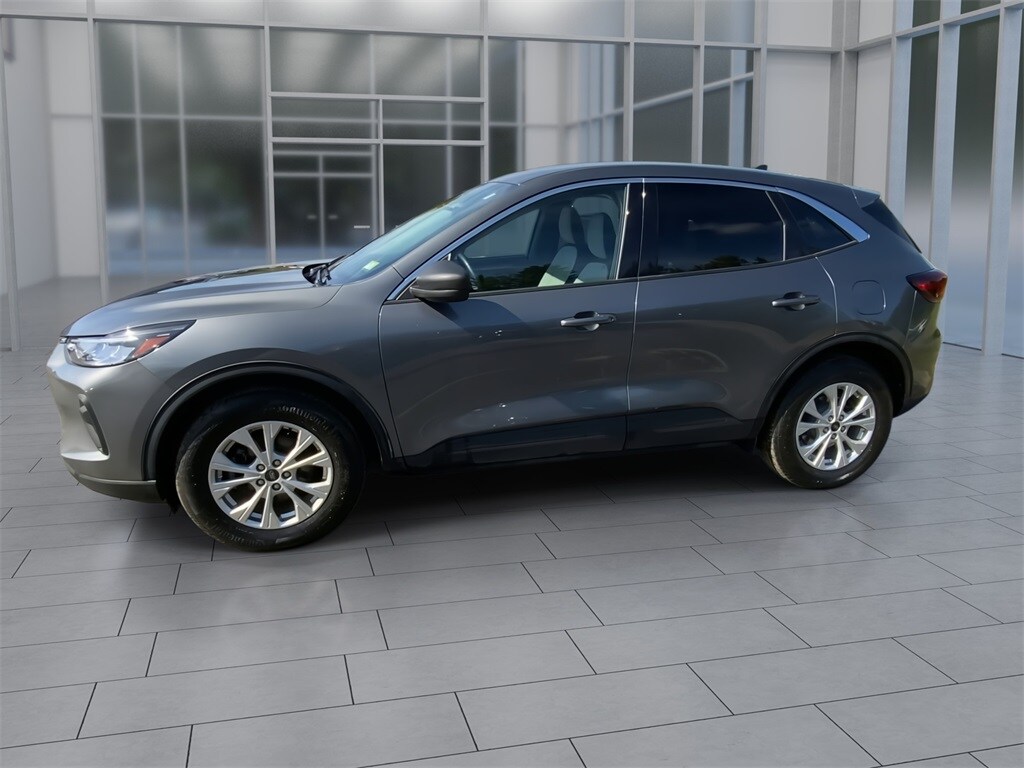 2023 Ford Escape Active photo 3