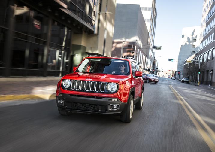 2018 Jeep Renegade Latitude Front Driving Red Exterior 2018 Jeep Renegade Latitude Front Driving Red Exterior